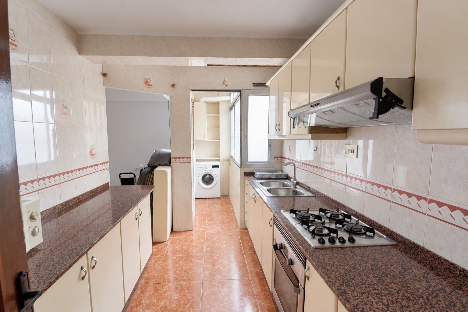 Cocina independiente equipada