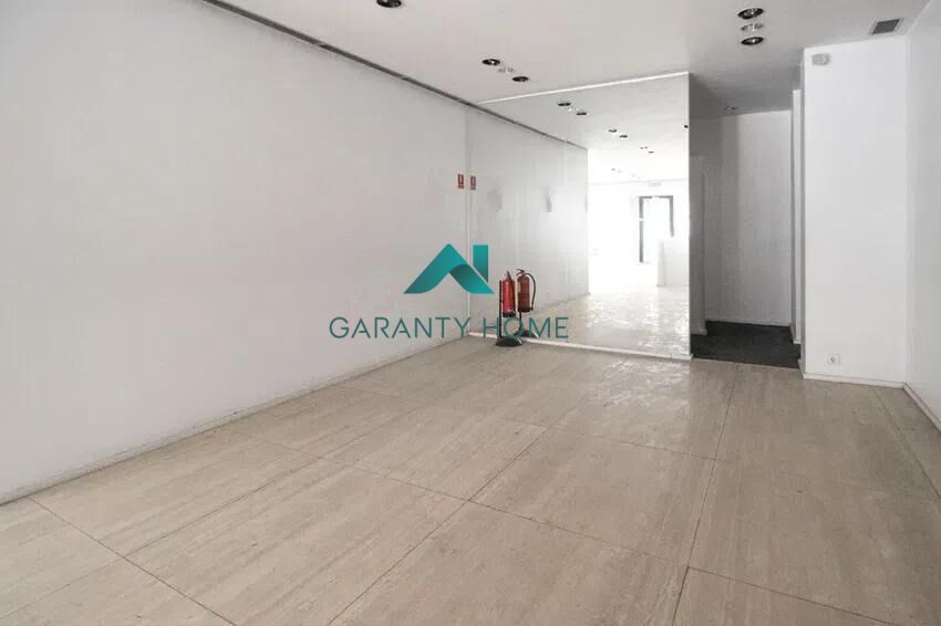 Local comercial en Valencia — fotografía 4