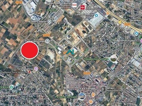 Terreno urbano en La Pobla de Vallbona — fotografía 2