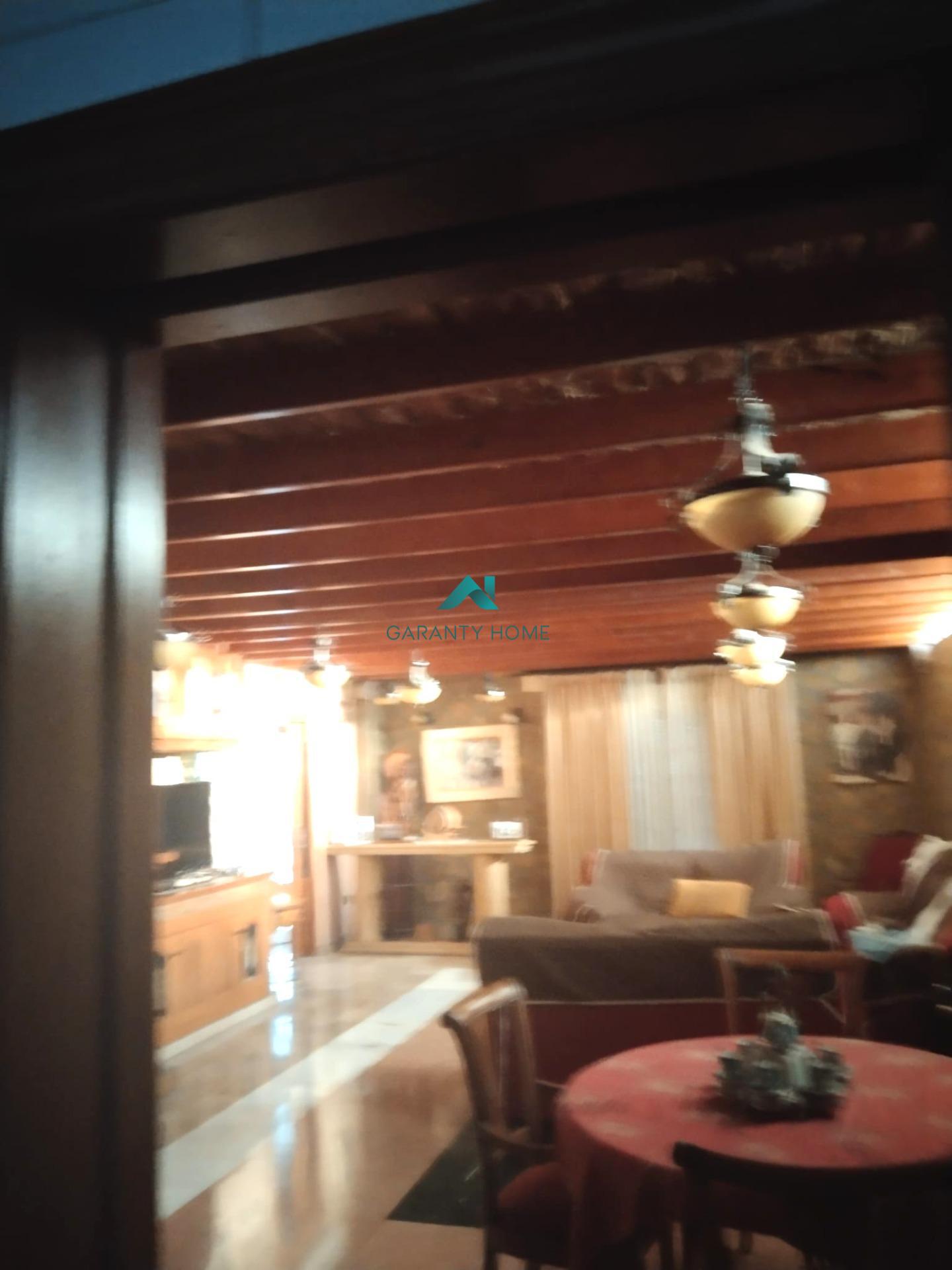 Chalet en Ontinyent — fotografía 8