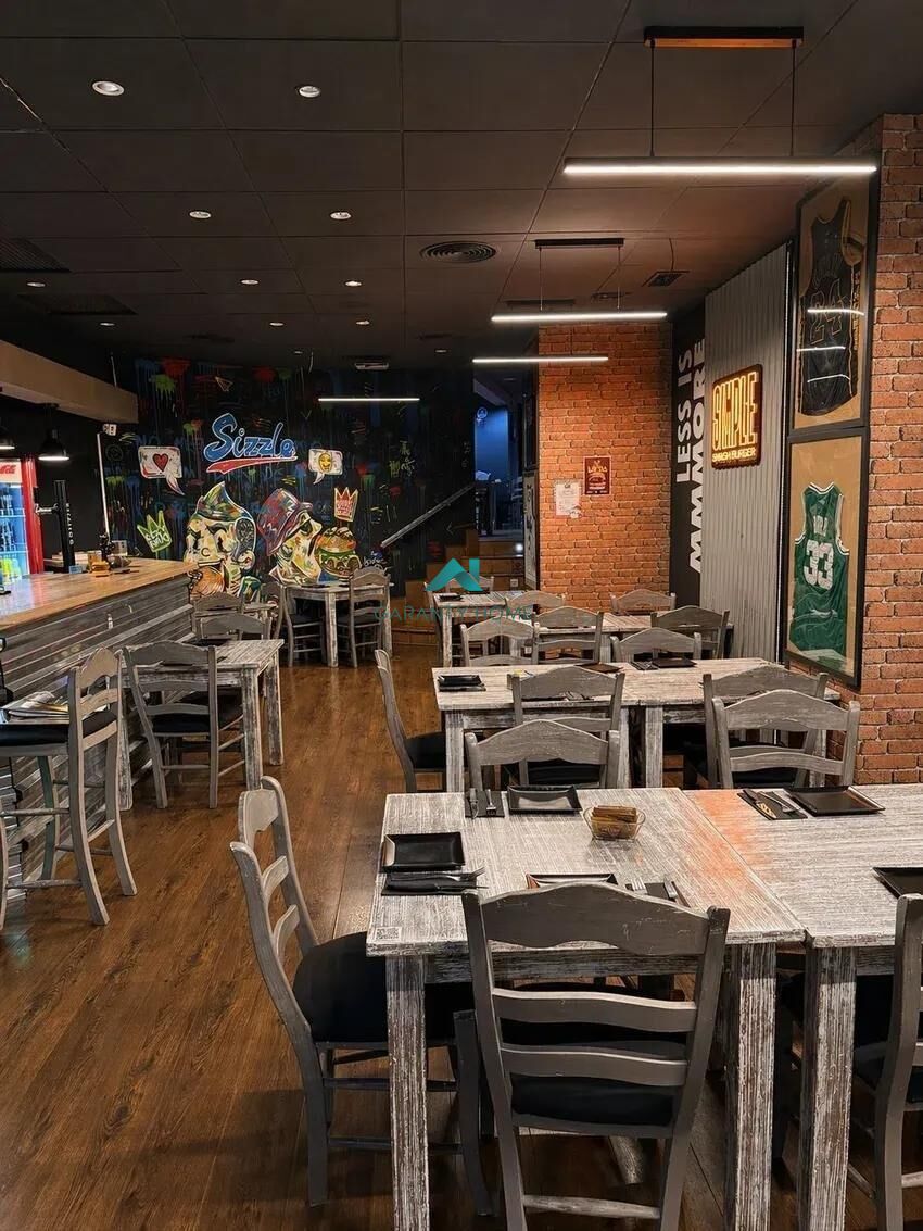 Hamburguesería consolidada junto al Mercado de Abastos de Valencia