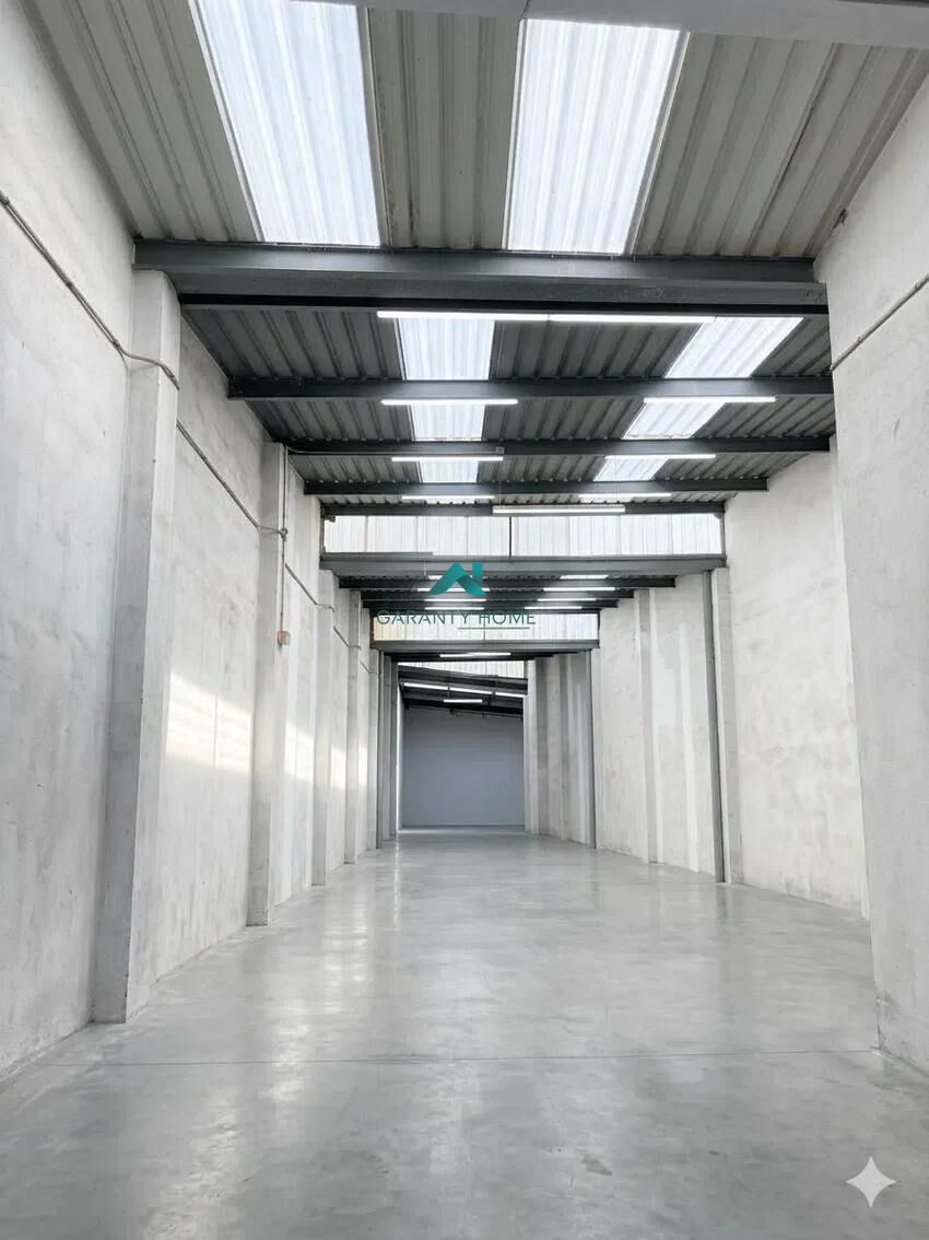 Nave industrial en Vila-real — fotografía 4
