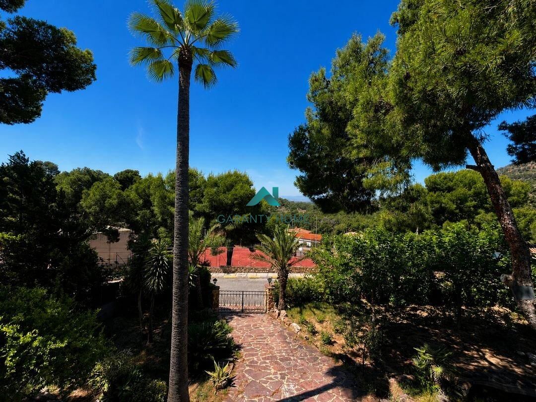 Chalet en Naquera — fotografía 10