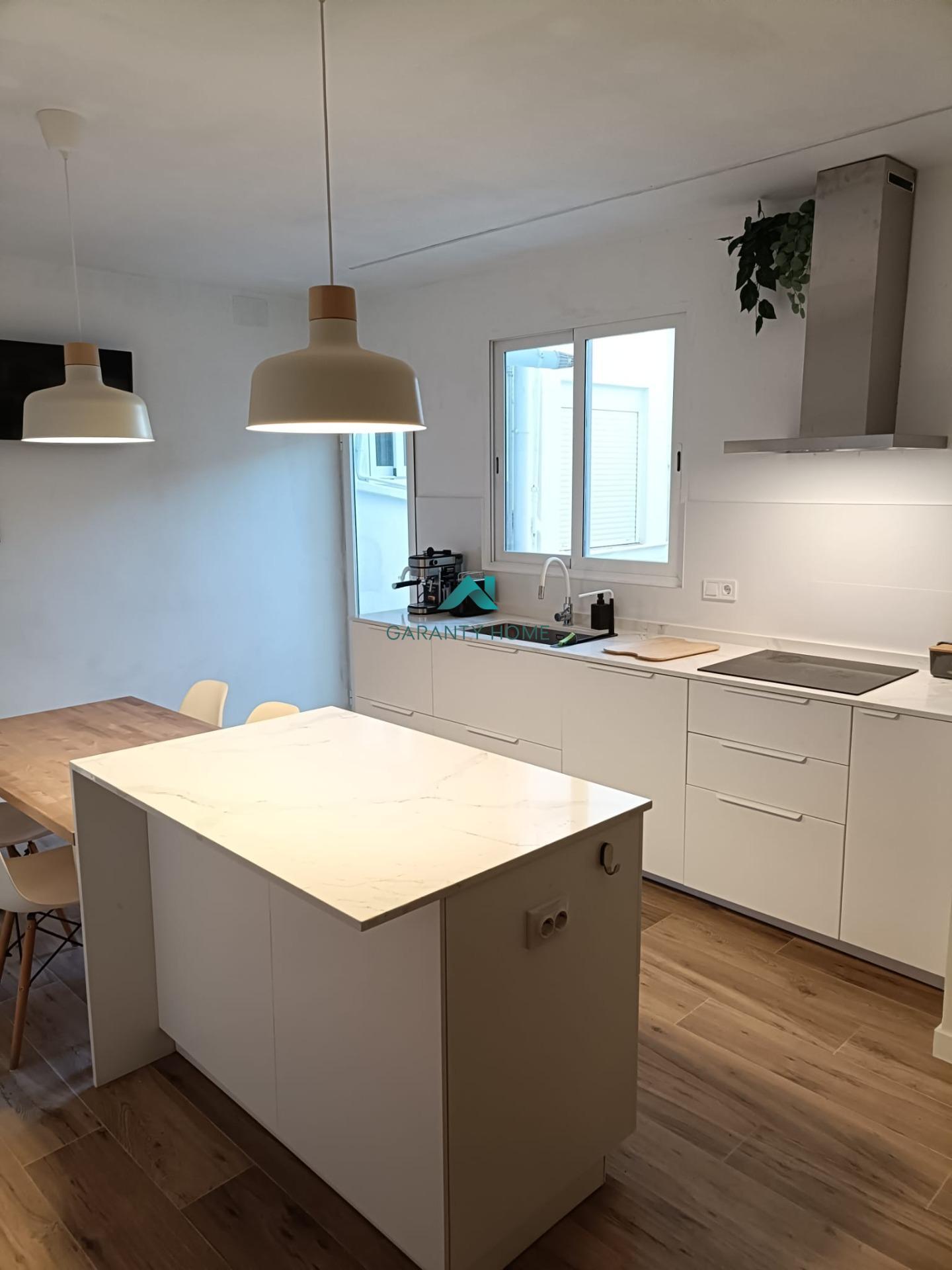Habitación en Valencia — fotografía 13