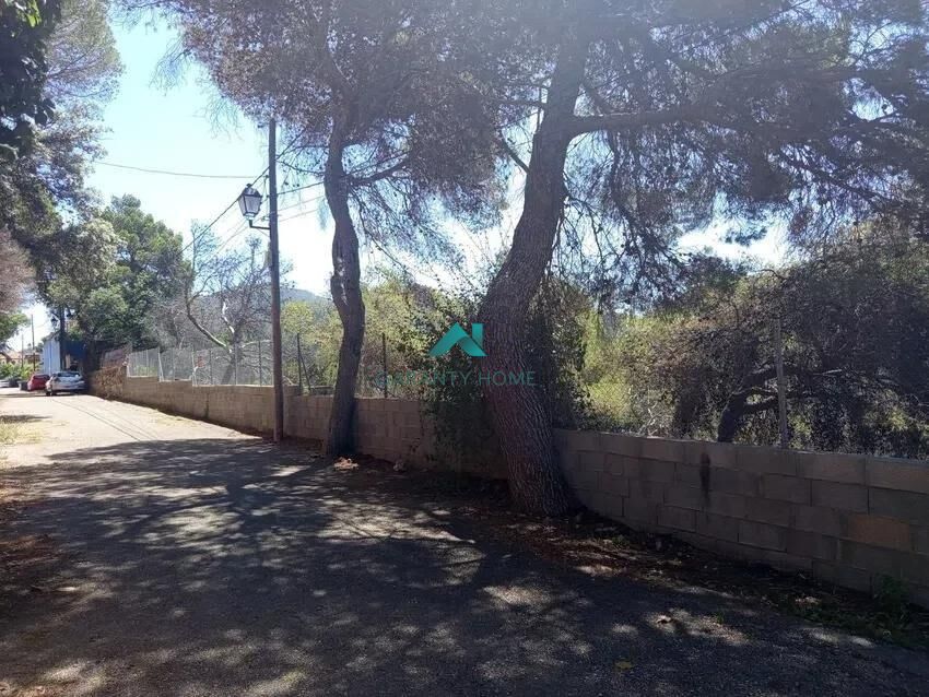 Terreno urbano en Serra — fotografía 3