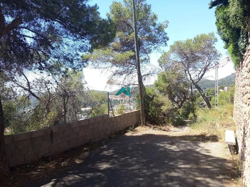 Terreno urbano en Serra — fotografía 4