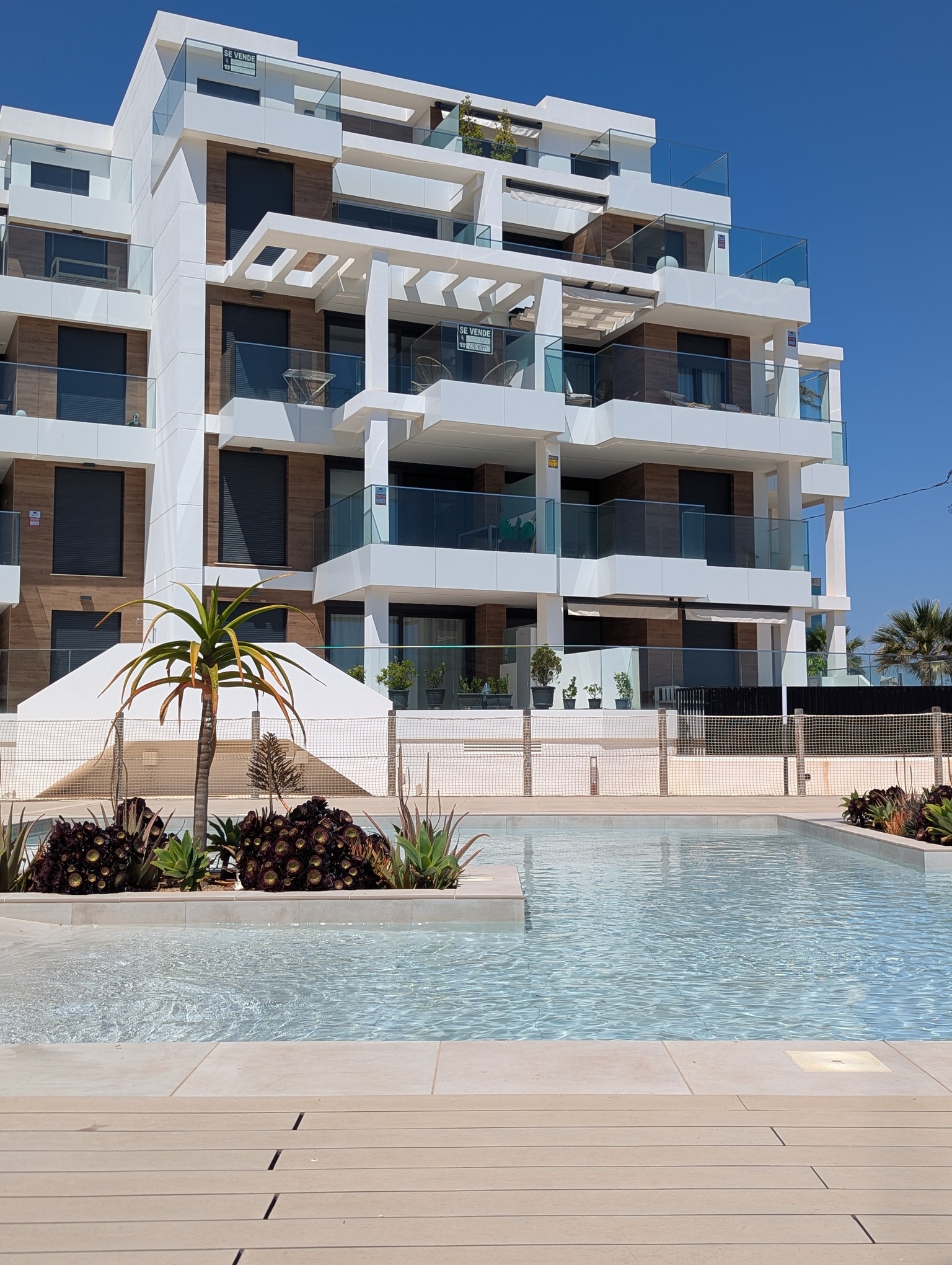 Apartamentos y áticos en primera línea de Dénia — imagen 2